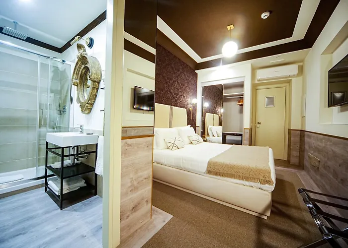 Antica Dimora Horti Luculliani 2* Рим