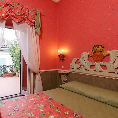 Antica Dimora Horti Luculliani 2*